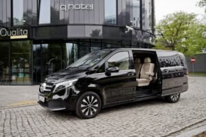 Read more about the article Taxi from Amsterdam to Schiphol Airport: Best Stress-Free Transfer Guide