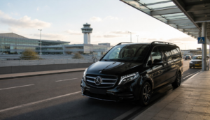 Read more about the article 16 Passenger Minibus Amsterdam: Ultimate Guide